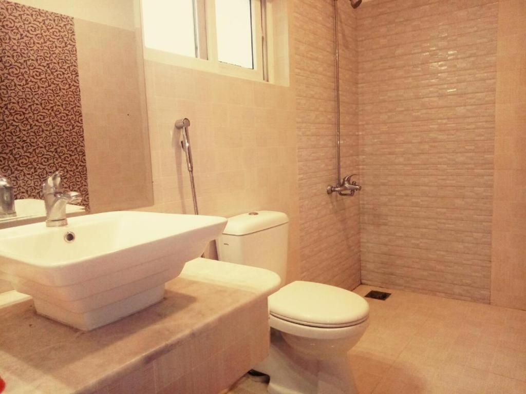 Royal Galaxy Bed & Breakfast Islamabad - For Families Only Εξωτερικό φωτογραφία