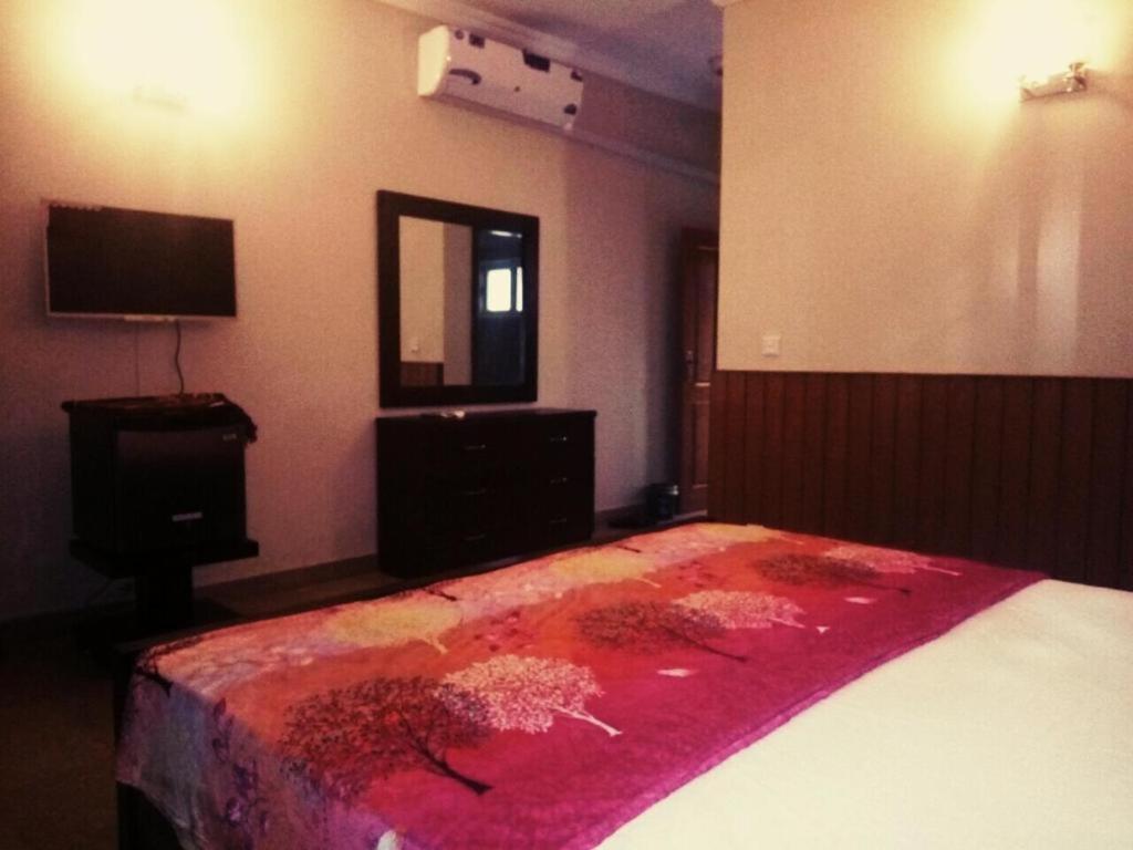 Royal Galaxy Bed & Breakfast Islamabad - For Families Only Εξωτερικό φωτογραφία